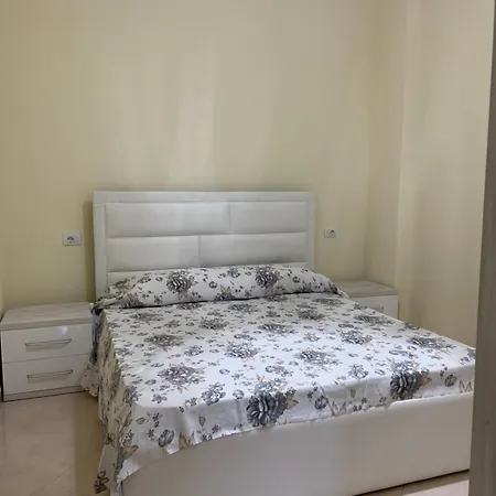 Shtepia Ne Pyll Holiday home Bize